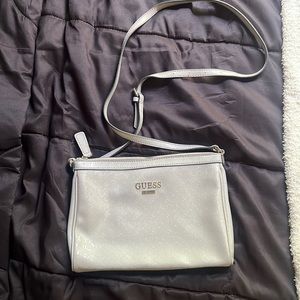 Grey Guess Purse with adjustable strap